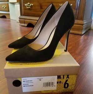 Mix No. 6 Black Heels